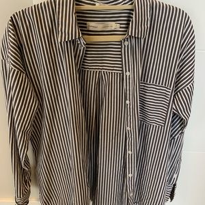 Ladies button-up shirt